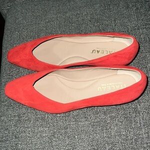 Mara Ballet Flat Italeau leather red coral Ballet Flats  Toe size 9 /39.1/2